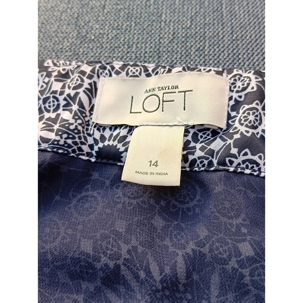 Ann Taylor LOFT Women's Navy Blue White Medallion Beaded Tank Top Size 14 - Picture 4 of 8